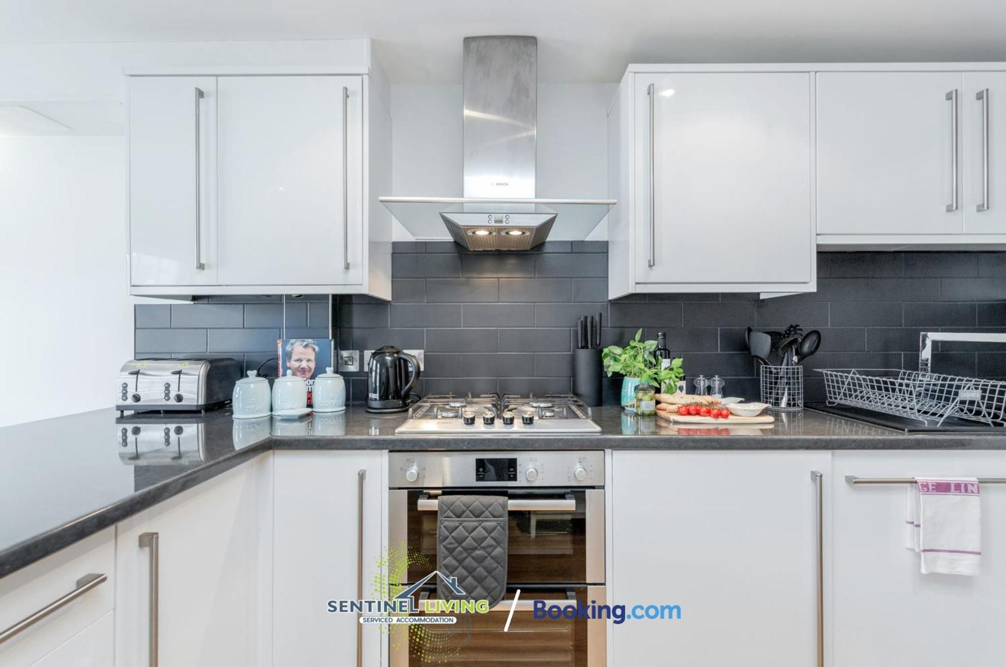 Апартаменты Windsor Flat 2 Bed By Sentinel Living With Free Wifi And Parking Экстерьер фото