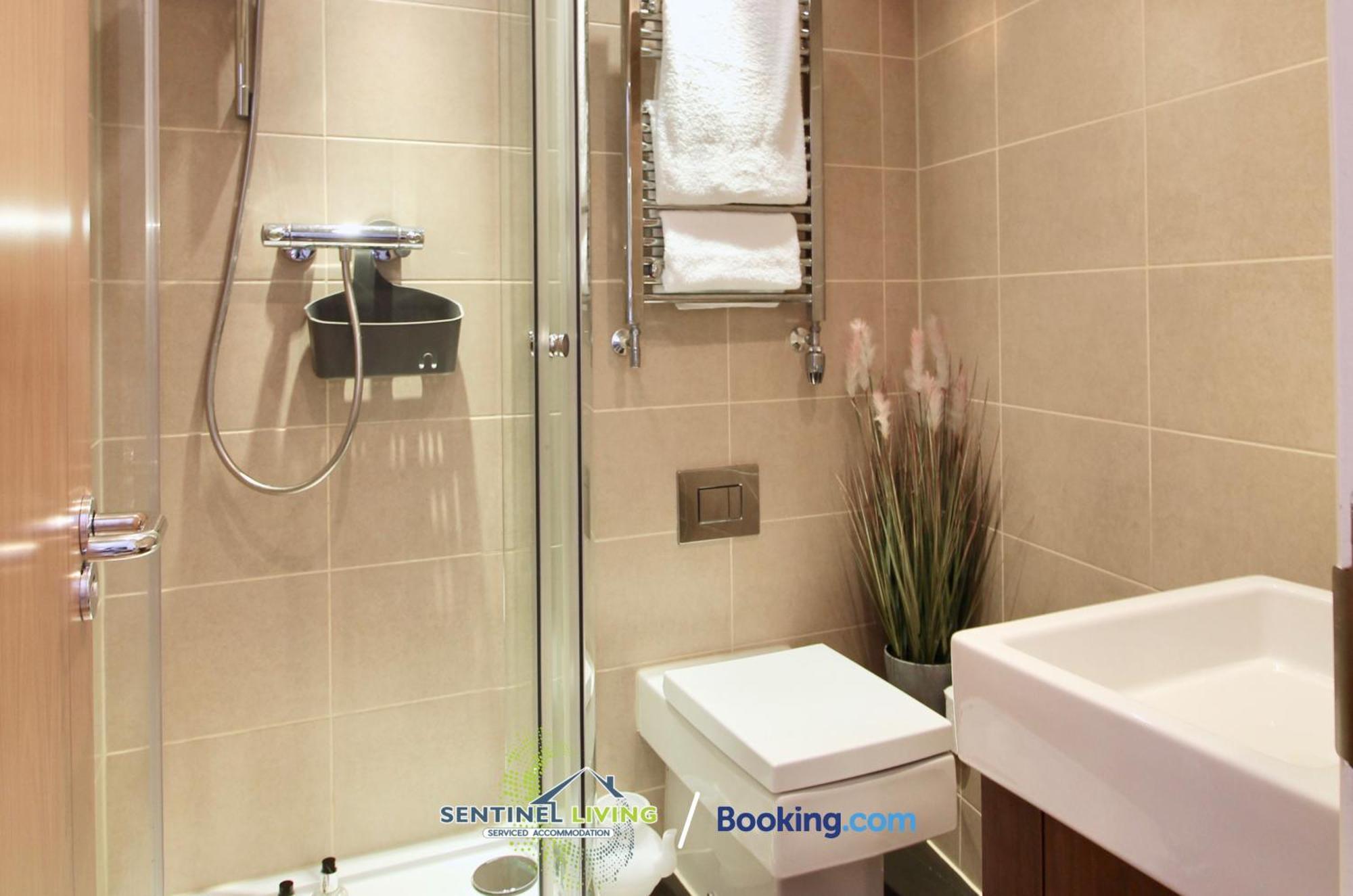 Апартаменты Windsor Flat 2 Bed By Sentinel Living With Free Wifi And Parking Экстерьер фото