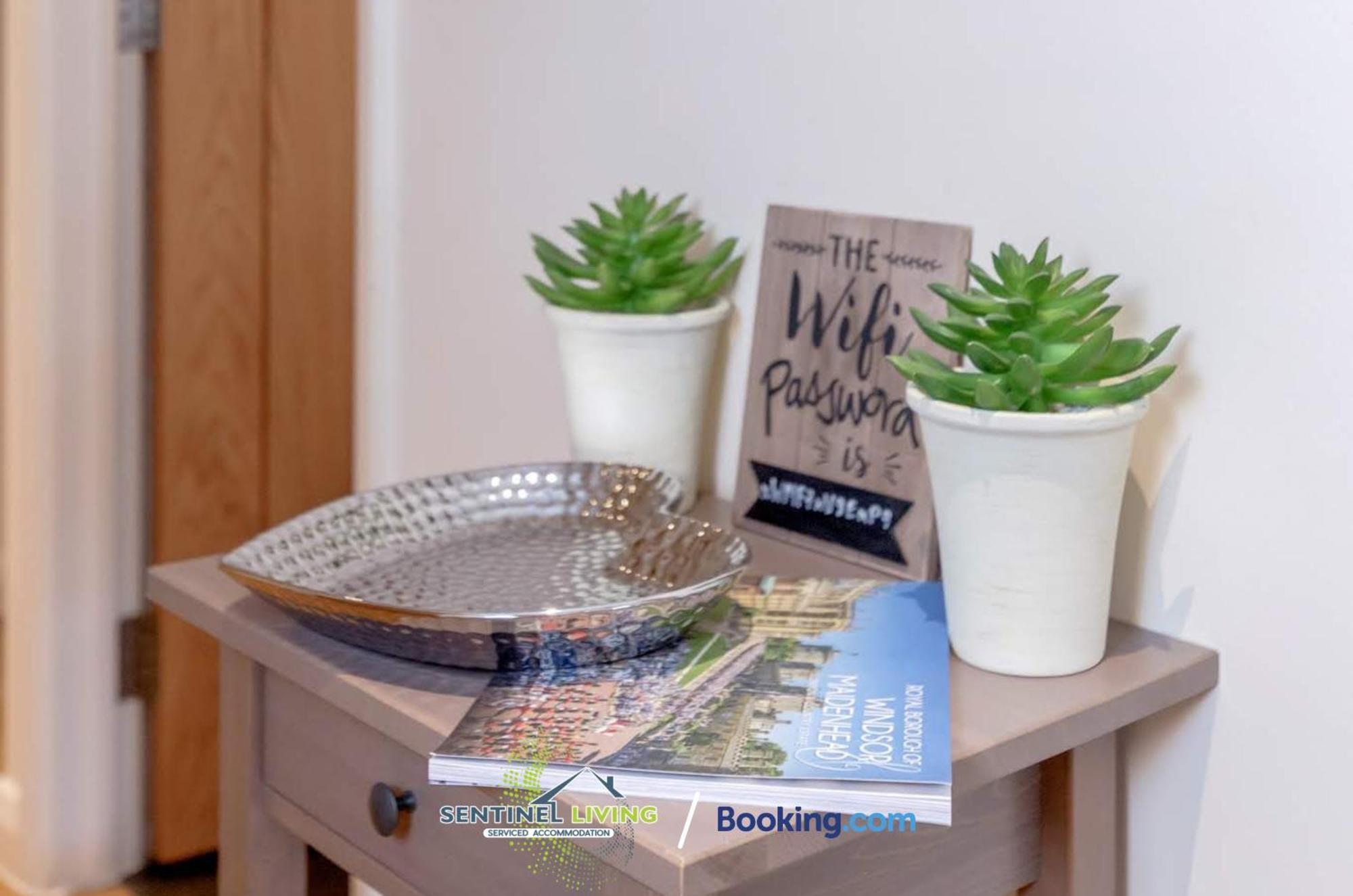 Апартаменты Windsor Flat 2 Bed By Sentinel Living With Free Wifi And Parking Экстерьер фото